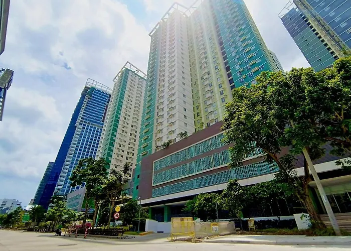 1414t4 Avida Riala It Park New Furnished Queen Bed *