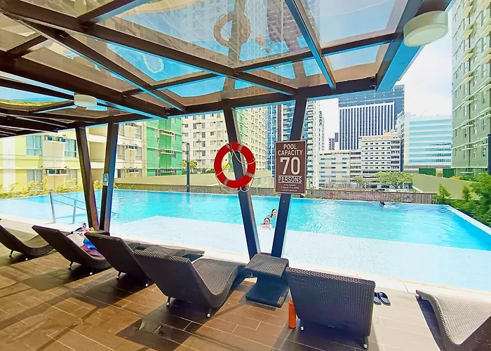 Apartment 1414t4 Avida Riala It Park New Furnished Queen Bed *